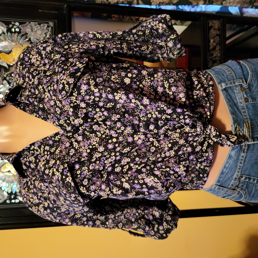 floral button up - EUC